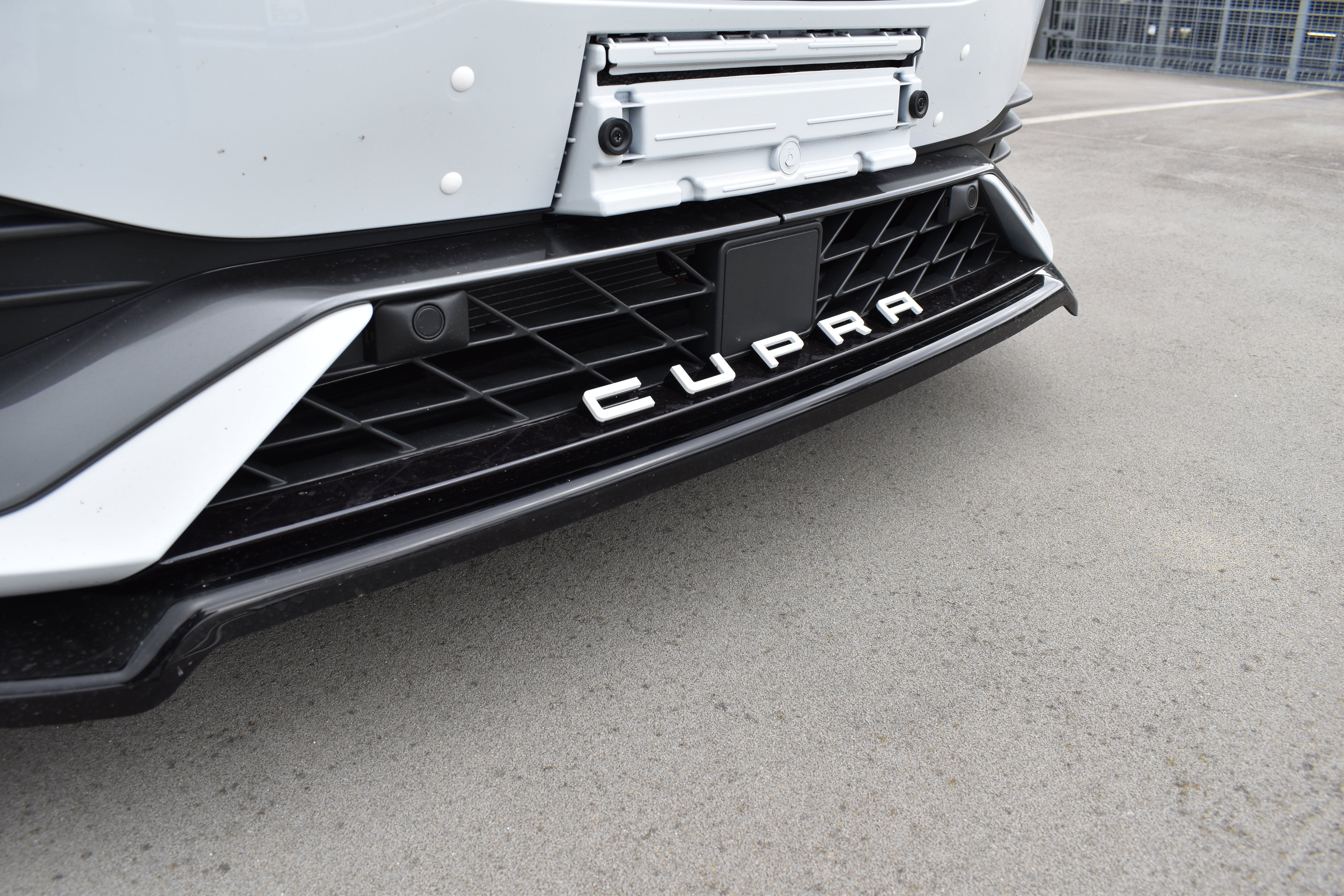 Cupra Schriftzug für den Cupra Formentor oder Leon in Wunschlackierung