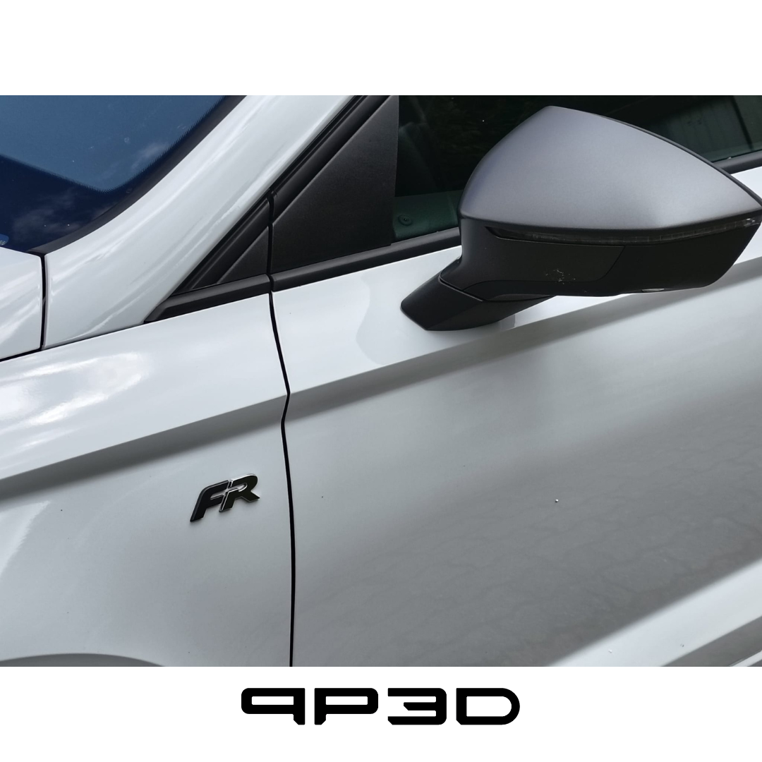 Seat FR Logo / Emblem / Lettering Fender SET